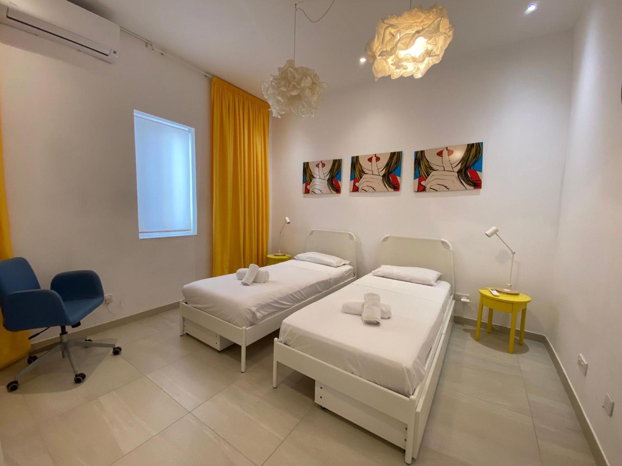 Central Sliema Apartment *